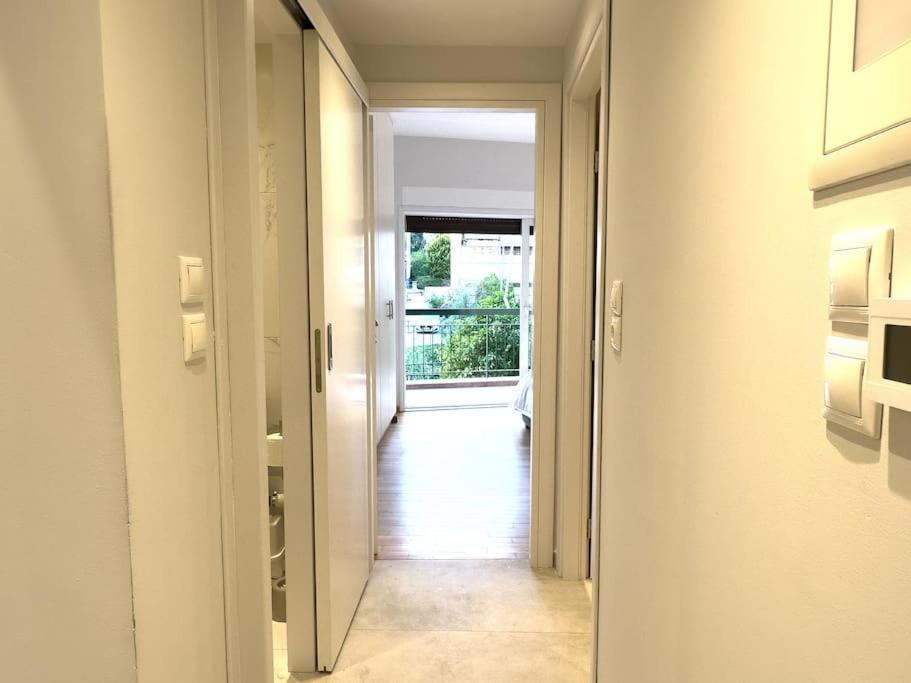 2-bed Gem In Serene Locale Ateny
